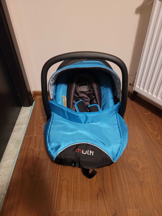 De vanzare "scoica" scaun auto nou pt. bebelusi