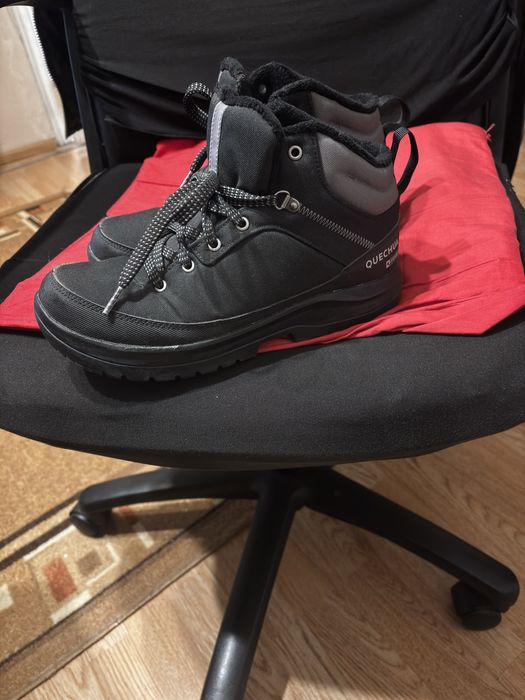 Зимни боти обувки Quechua 40 номер