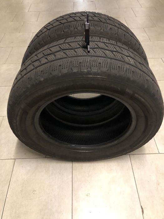Зимни бусови гуми Hankook 215/65/16 C 2бр