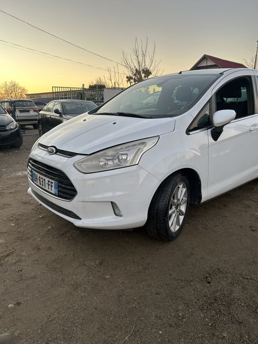 Fuzetă stânga față Ford B Max 1.0 Ecoboost