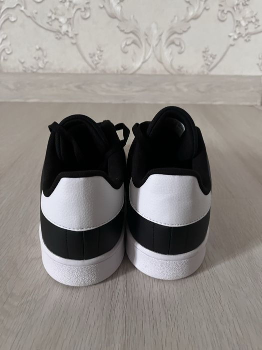 Adidas кеды urban court