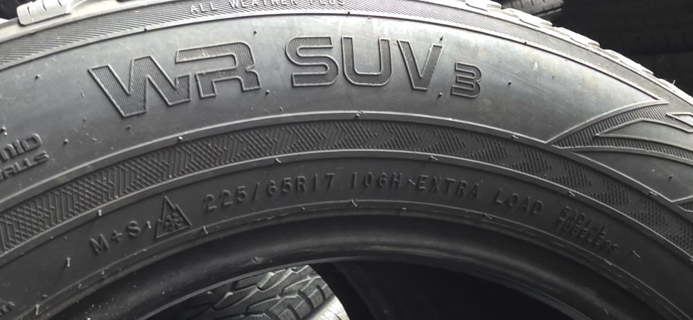 Гуми 2бр 225/65/17 - 1бр- 125лв