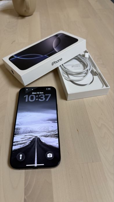 Iphone 16 Pro Max 256 Black , Baterie 90%