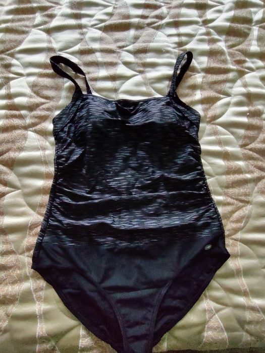 Цял бански  Felina, Triumph Rodeo, Liska, Kangaroos и Victoria Secret