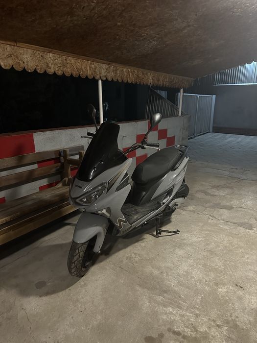 Продаётся Мопед Макси