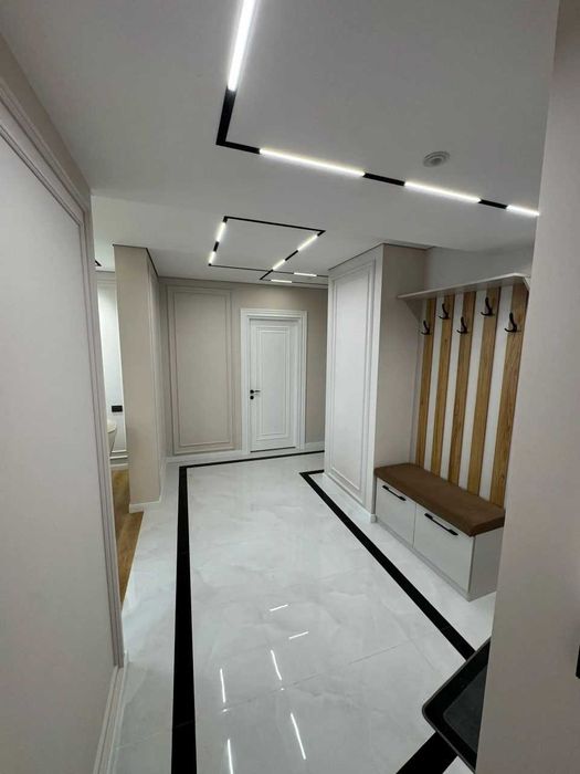 СРОЧНО Продам 4 комн кв-ра ул.Коратош Напротив ТРЦ Самарканд Дарвоза!!