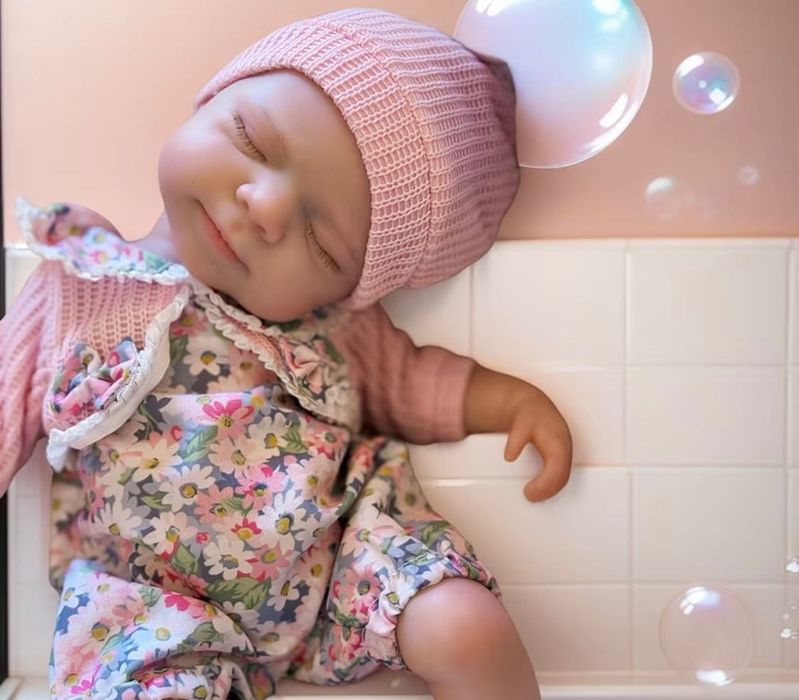 Papusa Reborn silicon moale flexibil squishy Noua in cutie