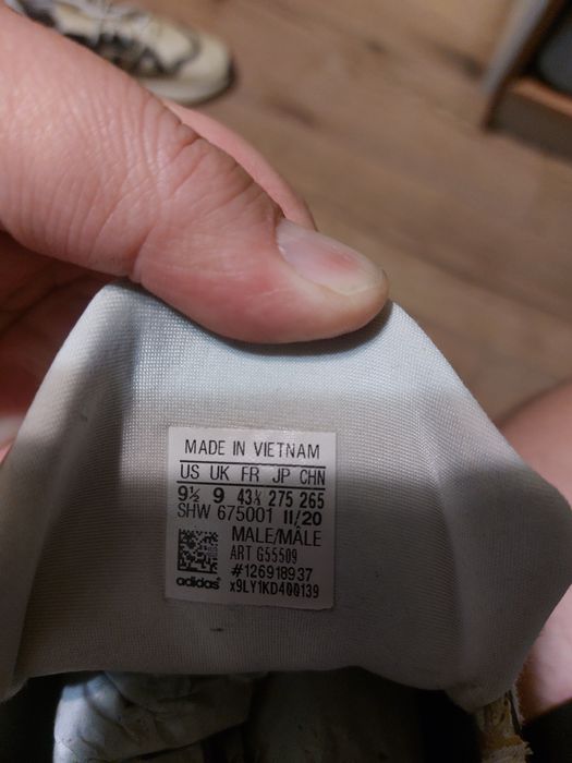 Кроссовки  Adidas ZX б/у белые