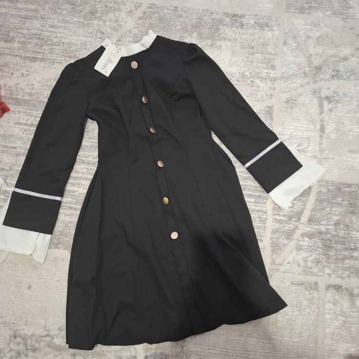 Продам платья на девочку