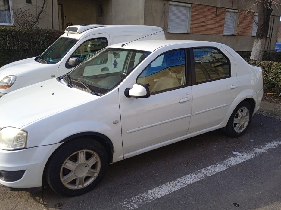 Mașină Dacia Logan de vânzare
