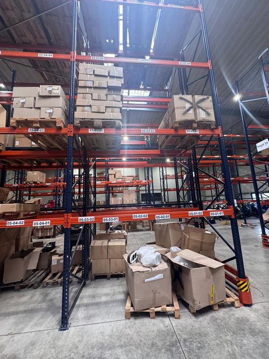 Rafturi profesionale