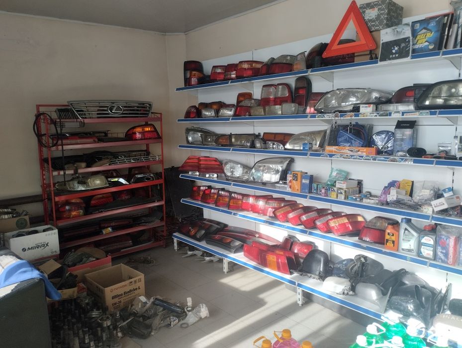 Продам все запчасти