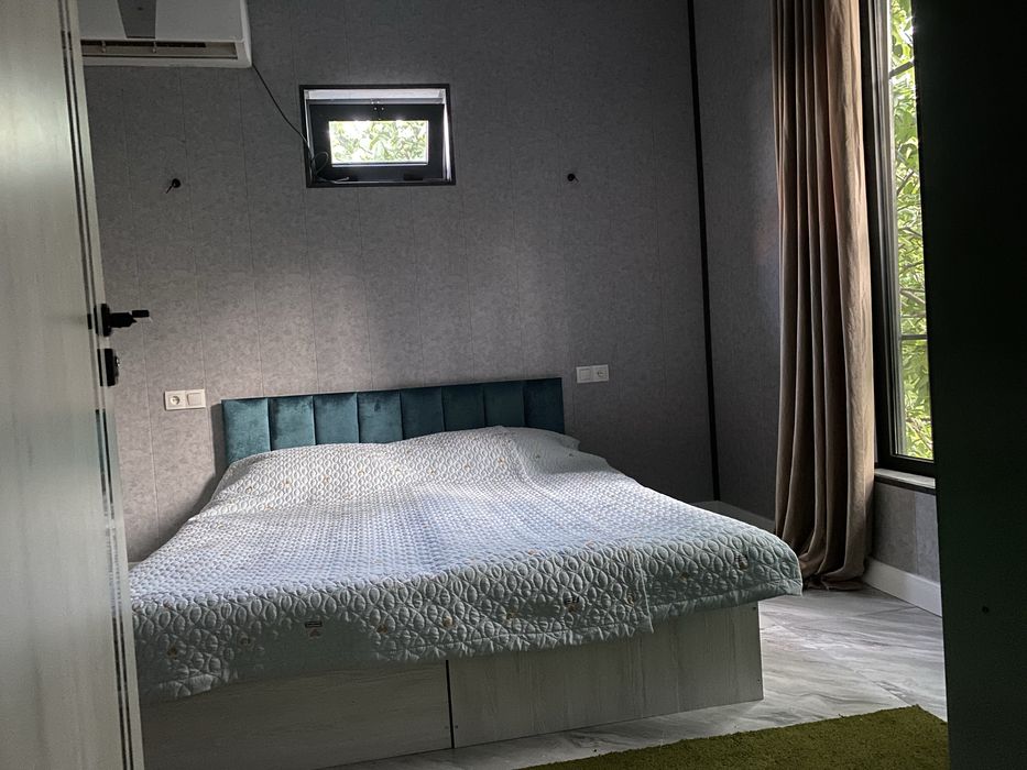 oqtosh dacha oilaviy sauna basseyn isitiladi foodbol polyasi bor