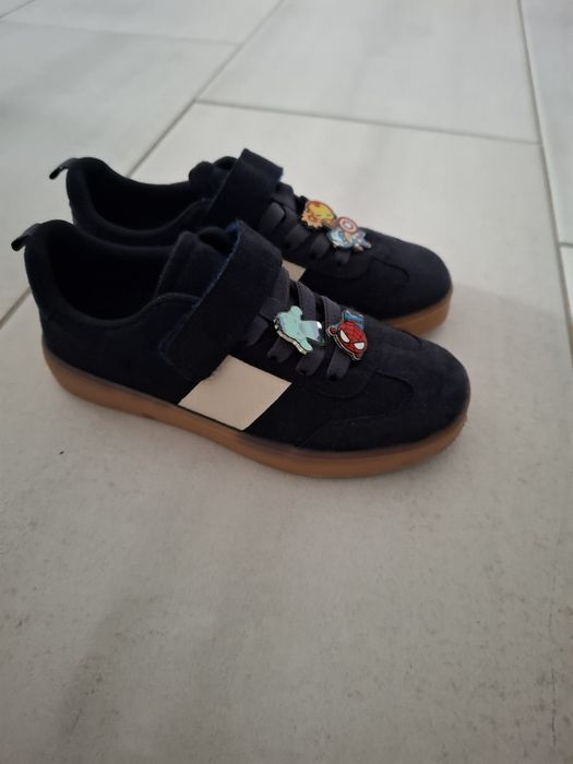 Adidasi baieti marimea 29 H&M