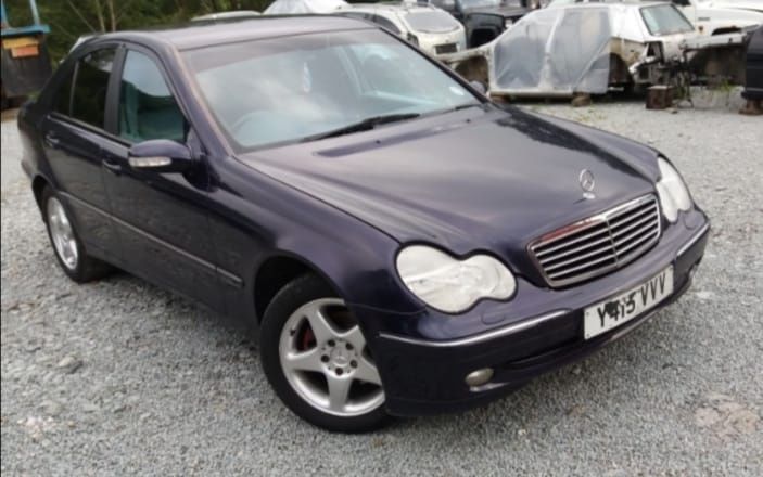 Încălzitor apa motor mercedes c class W203 W 203 c220 cdi A2031500154