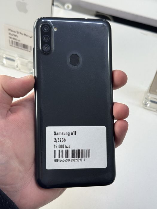 Samsung A11 32gb все работает