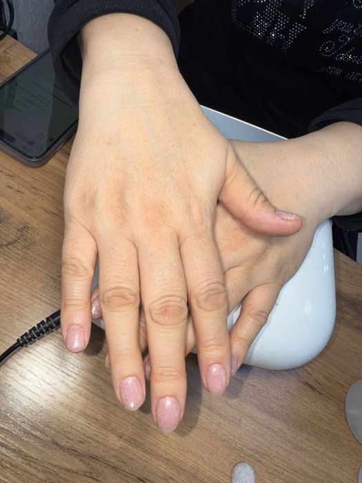 Маникюр педикюр по 3500