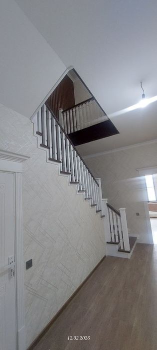 Продаётся дом сергели рядом с 12-бекат