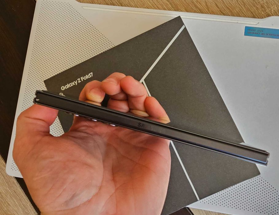 Samsung Z Fold 7 256GB/12 RAM