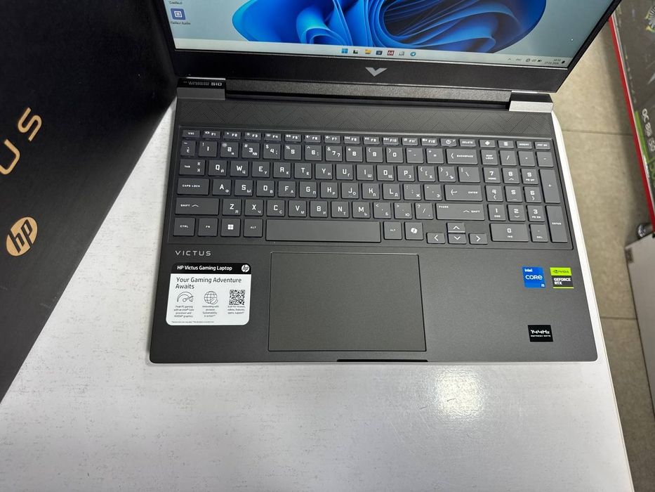 13 soat ishlagan full karobka dakumentlari bor HP Victus i5-13420H