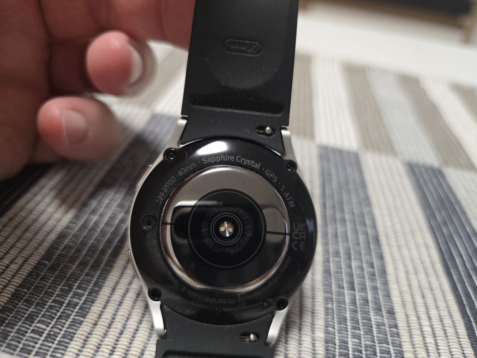 Продавам часовник Samsung Galaxy Watch 5 40mm BT