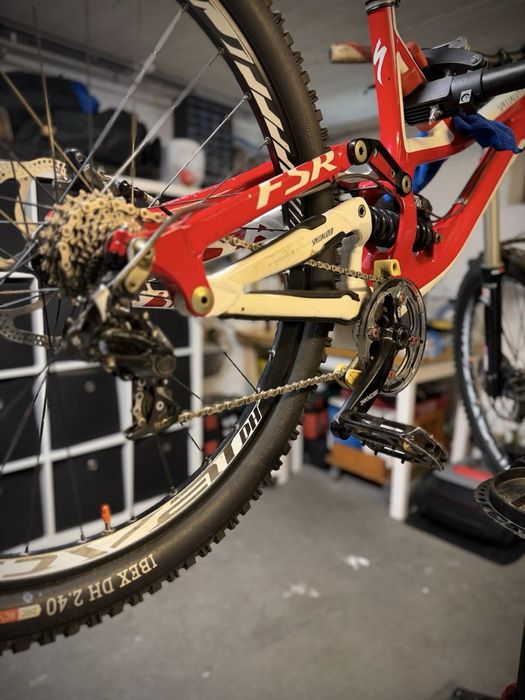 Specialized Demo 8 RH 44cm- ca nouă! IMPECABILA