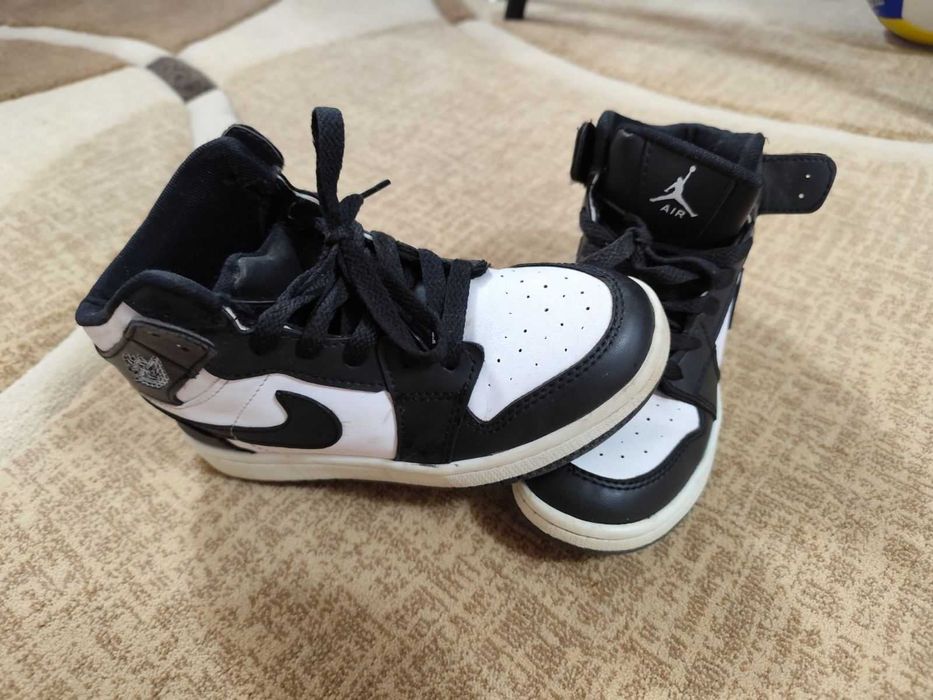 Пума, найк маратонки