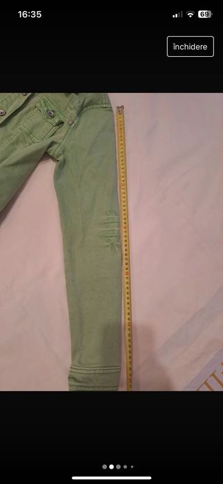 Vând geacă scurtă jeans verde xs