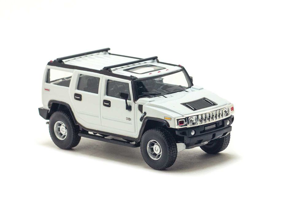 HUMMER H2, игрущка - коллекционная модель, Cararama - масштаб 1:43