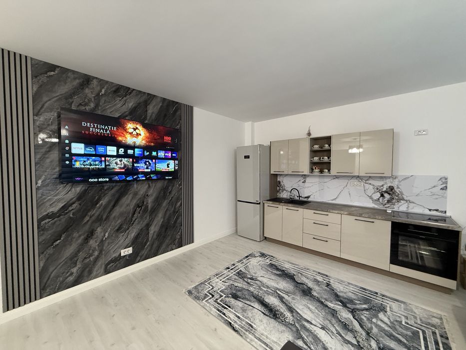 Cazare Apartament de lux de  inchiriat Mamaia Nord /Loc de parcare / regim hotelier / 50m de plaja / tv netflix / aer conditionat /  4 persoane