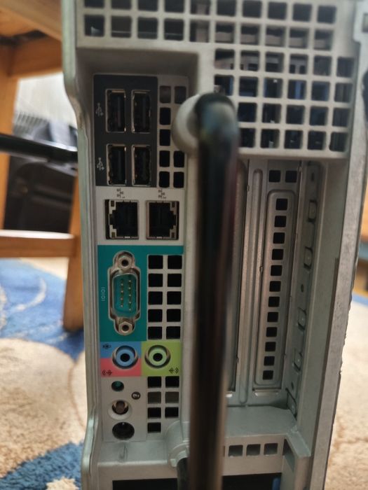 Сървър Dell - Intel Xeon X5647 2x CPU, 32GB RAM, AMD RADEON RX 580 4GB, 500 GB HDD