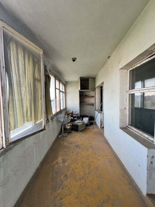 Срочно Продам 2-Комнатную Сергели 7 Г.24 на 9 этаже 2/9/9