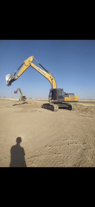 Экскаватор сотилади