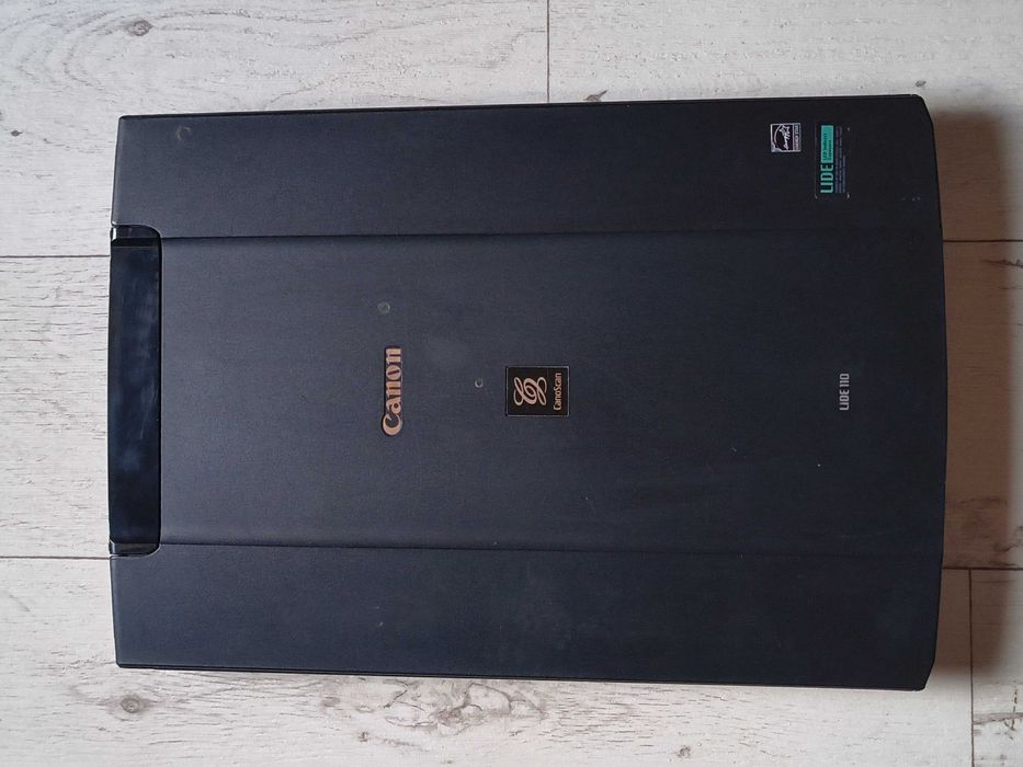 Scanner Canon Lide 110