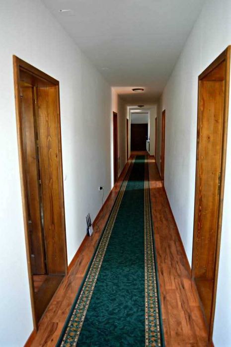 Închiriere Pensiune/Han Exclusiv pe Termen Lung