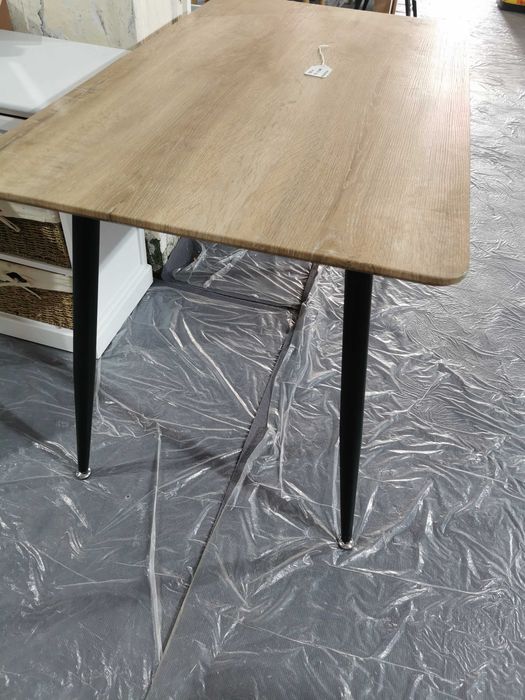 Трапезна маса нов внос от Англия