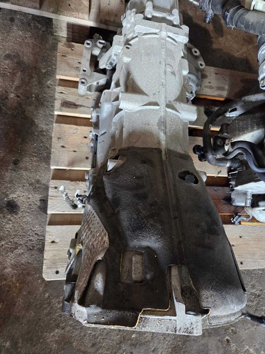 Cutie viteze automata xdrive  BMW cod 8678683 GA8HP50X ZNW B47 190 cai