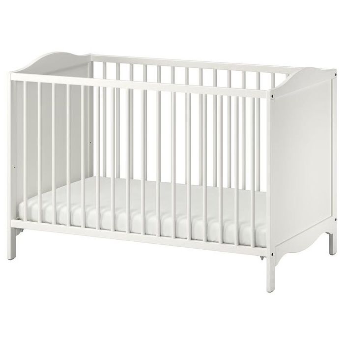 Pătuț + masă de înfășat IKEA SMÅGÖRA – stare impecabilă