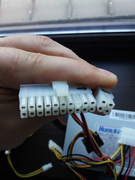 Блок питания HuntKey CP-400H