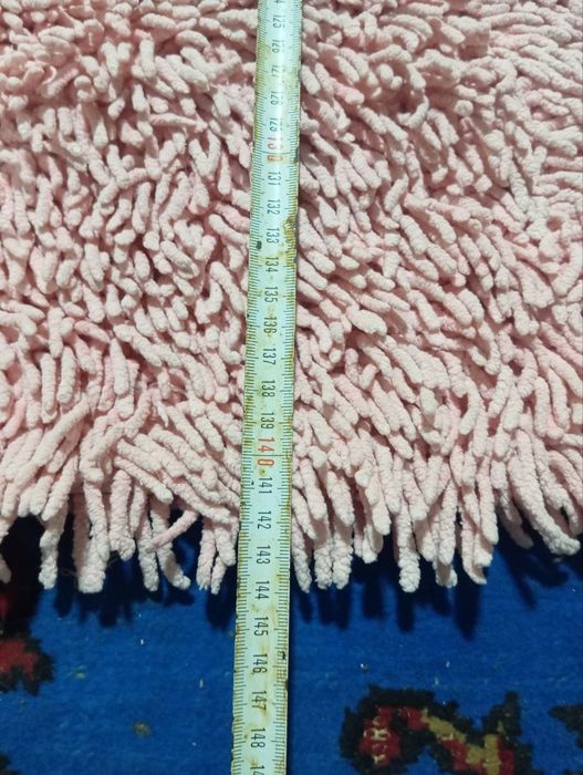 Kovrik gilam sotiladi