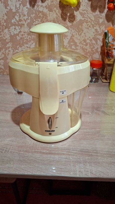 Соковыжималка NIKAI