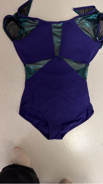 Costum gimnastica fete CAPEZIO