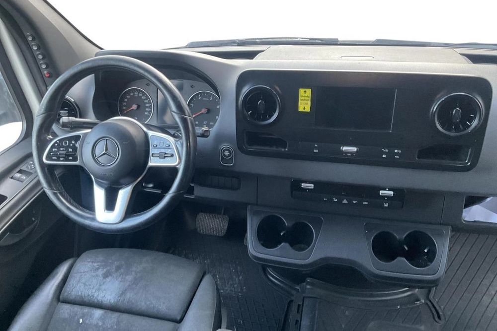 Sprinter 316 w907 lift full option