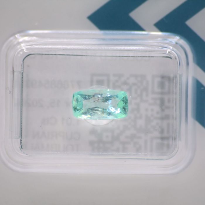 Paraiba Turmalină 1.01 carate piatră preţioasă