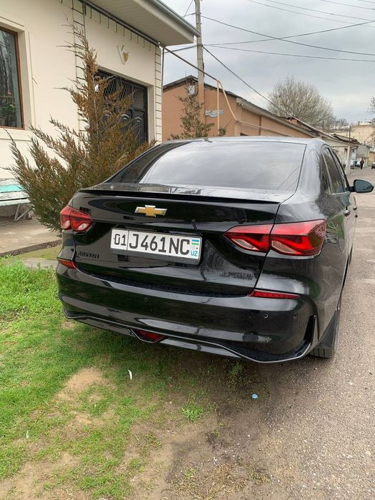 Moshina sotiladi narhin kelishamiz moshina ozimki  Monza 1.3 Turbo