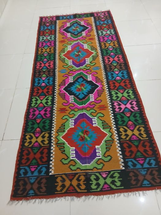 Vand coverturi la super pret