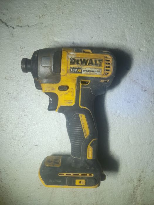 Devalt impactb brushles dcn778