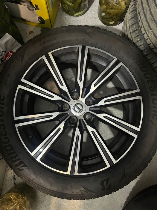 Roți iarnă Volvo XC 60