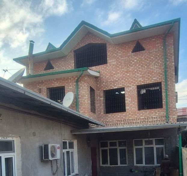 Продаётся дом 4 сотки