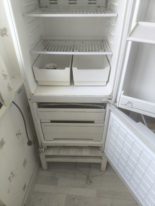 Холодильник  продажа